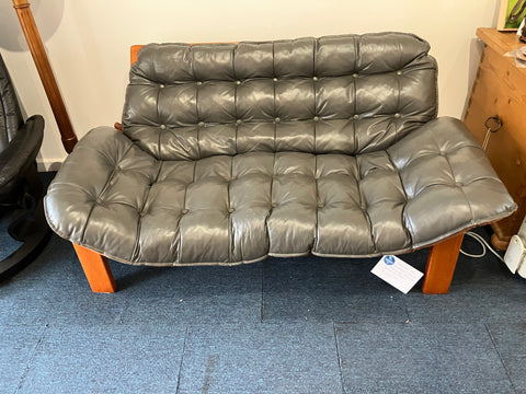 2 seater lounge