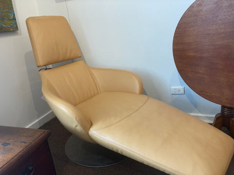Natuzzi Chaise - Marlborough Antiques