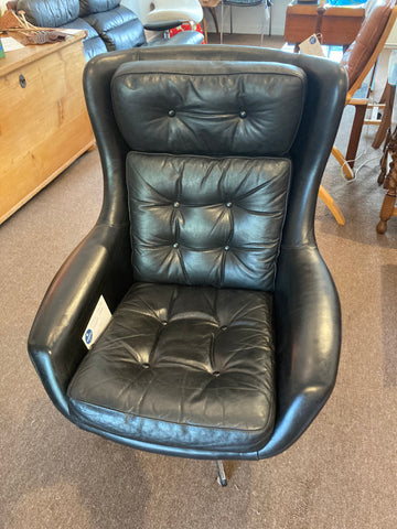 Danish Mid Century Swivel Chair